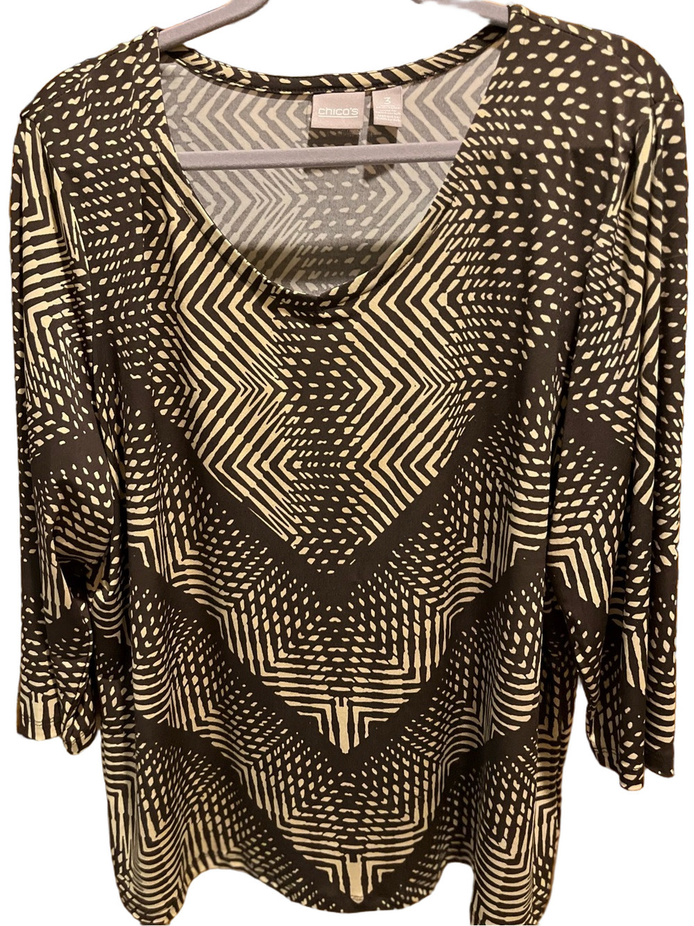 68. WOMENS CHICO’S 3/XL DETAIL TOP - Picture 1 of 4